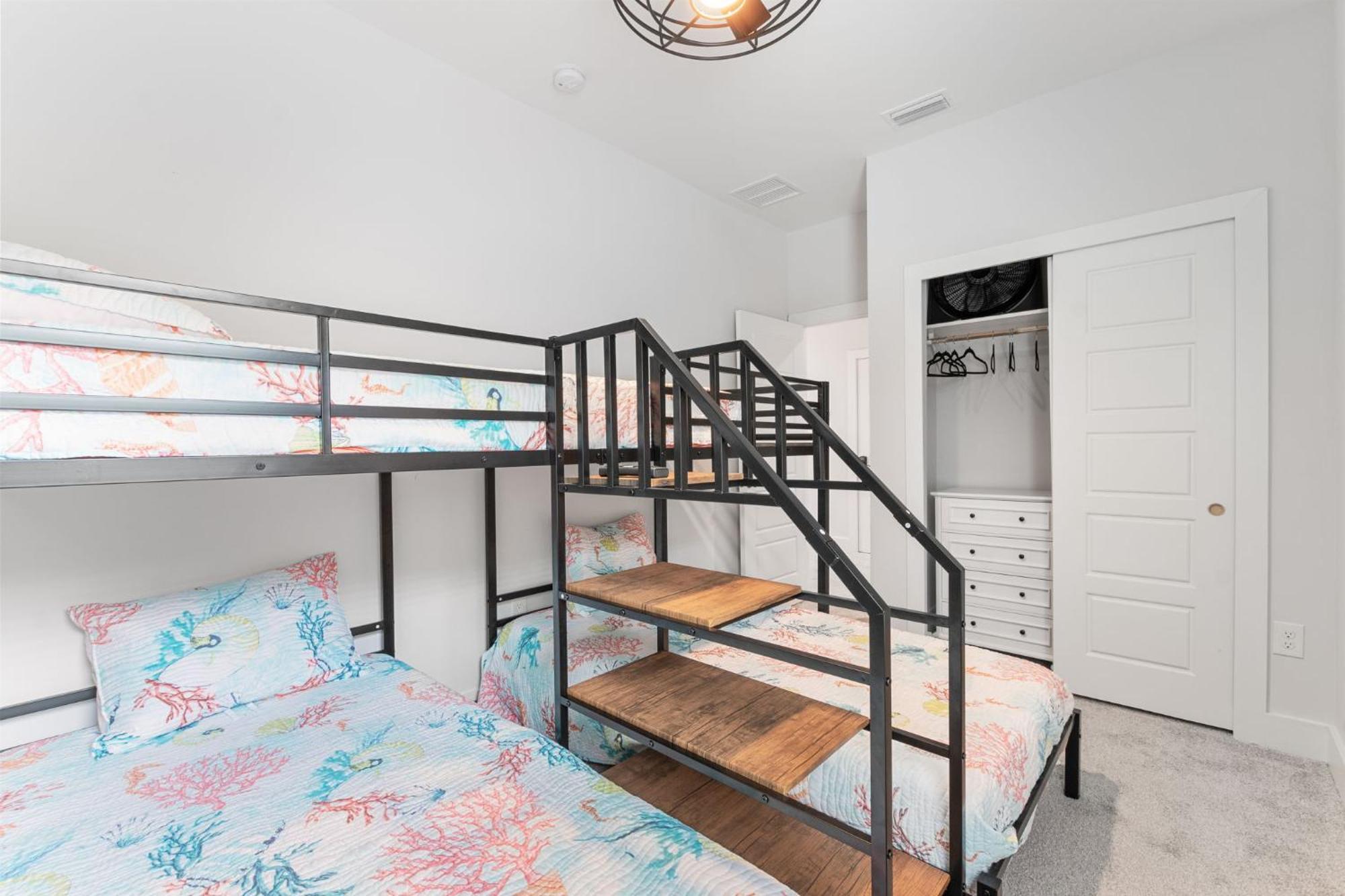 Serenity Pearl Escape