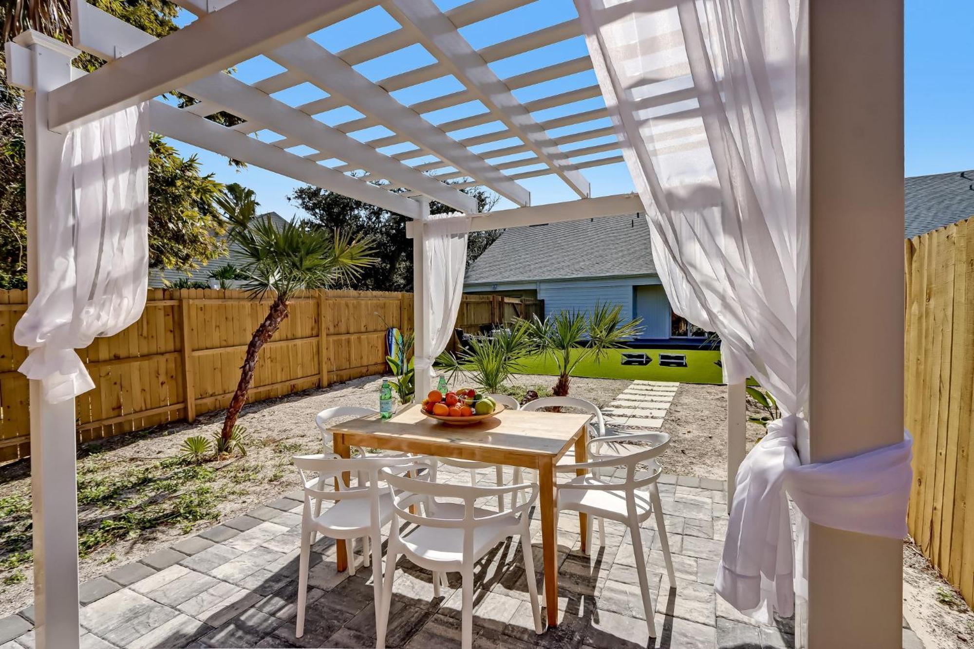 Classy Bohemian Cabana- Close To St. Augustine