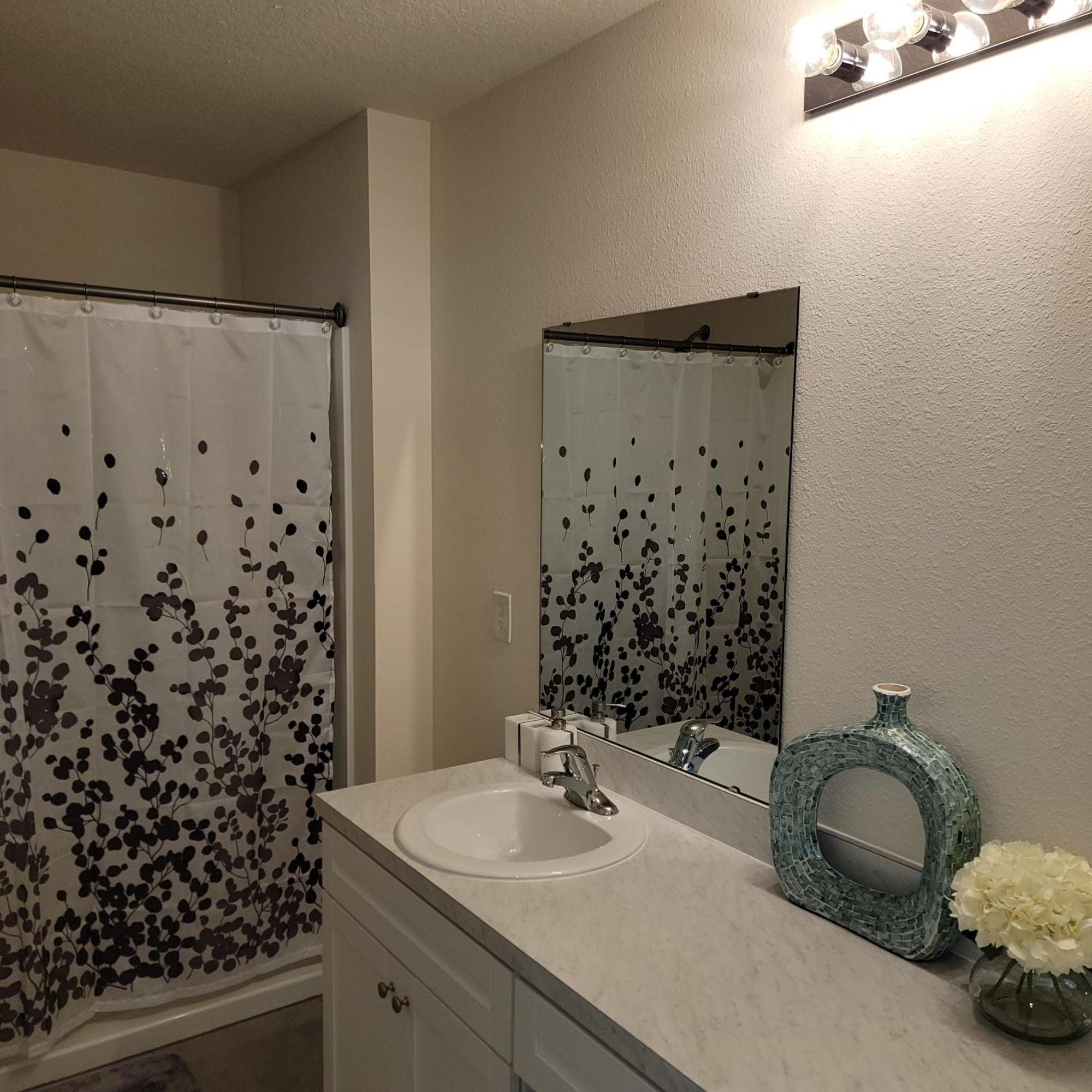Tranquil Escape Bdr Townhome Close To Beach Game Saint Augustine