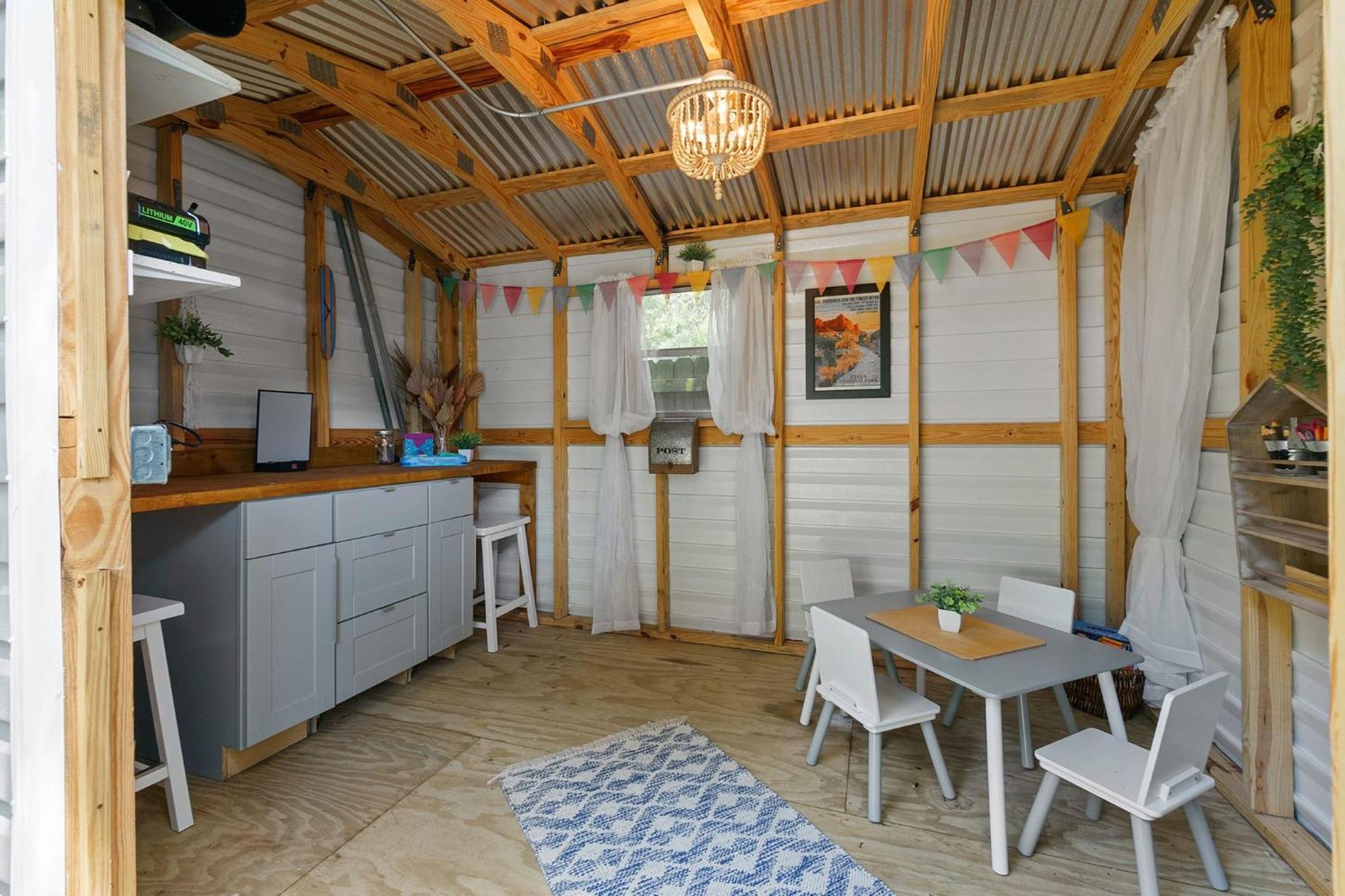 Secret Pool Cabana- Mins To Downtown And Holiday home St. Augustine