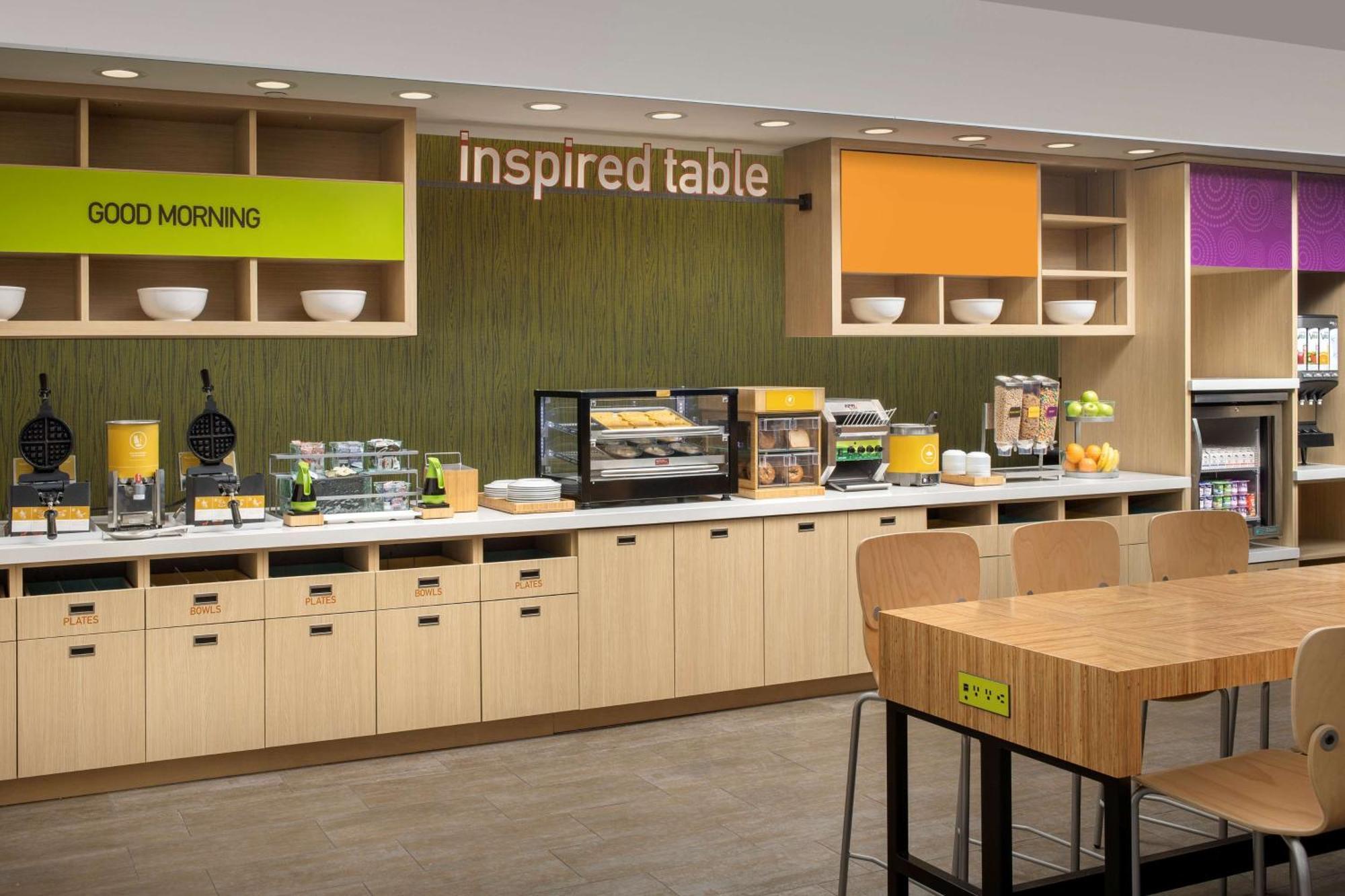 Home2 By Hilton I-95 Hotel 3*