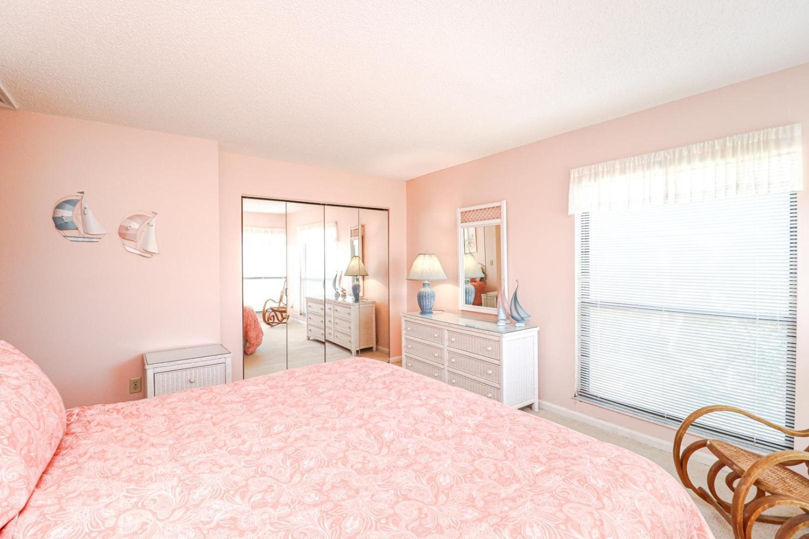 Sea Place 11202 *