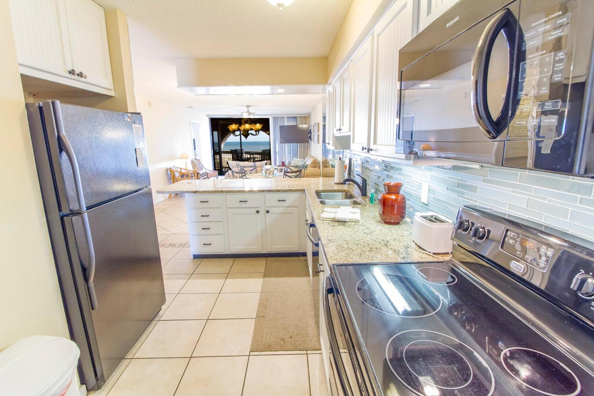 Apartment Hibiscus 303 B *