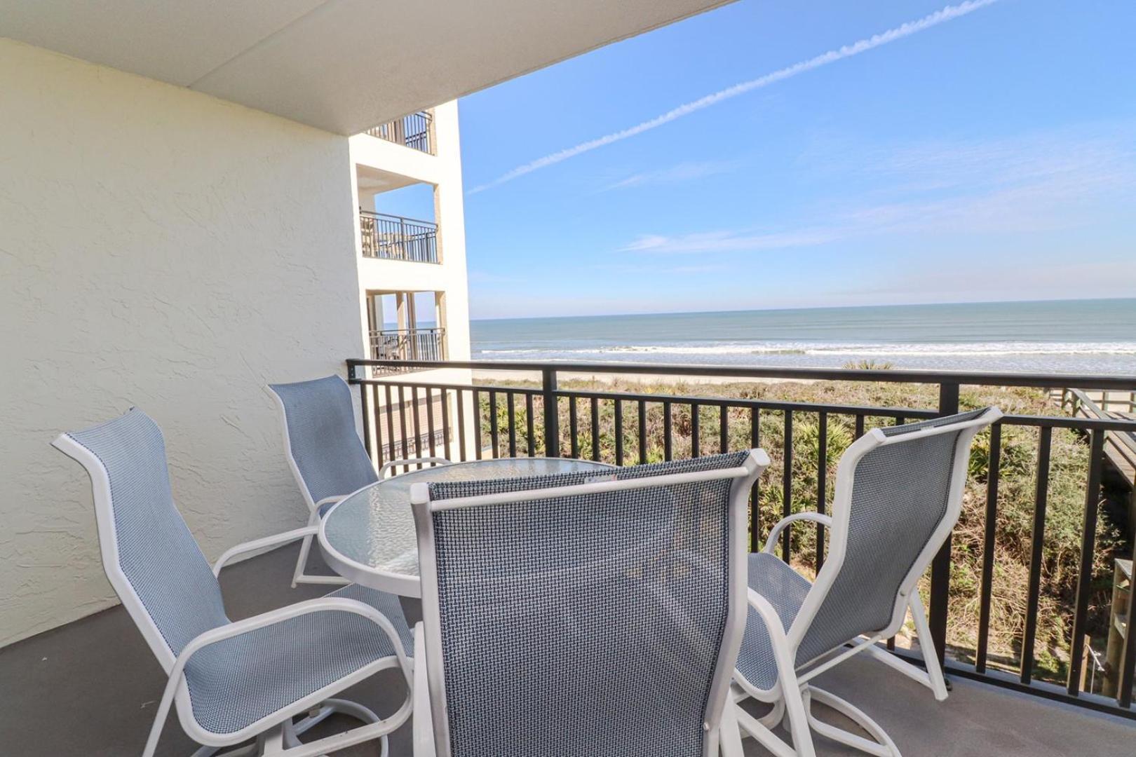 Holiday home Windjammer 210