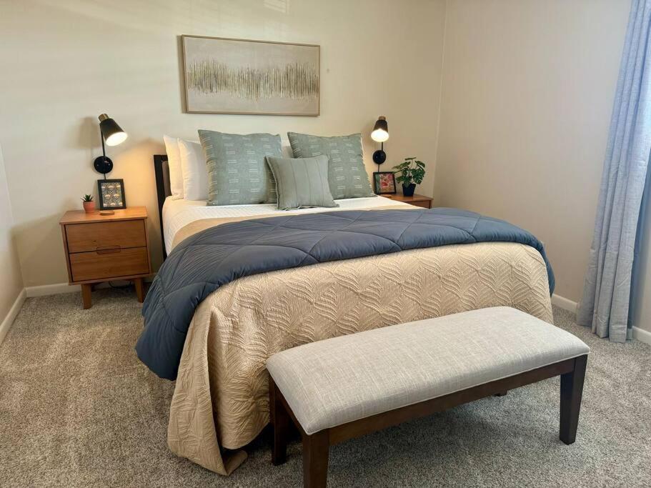 Apartment Cozy Near Everything! *