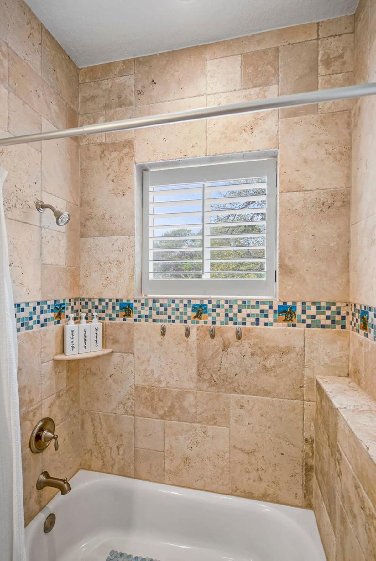 Steps To Sparkling Pool 5 Bdrm Near Dt