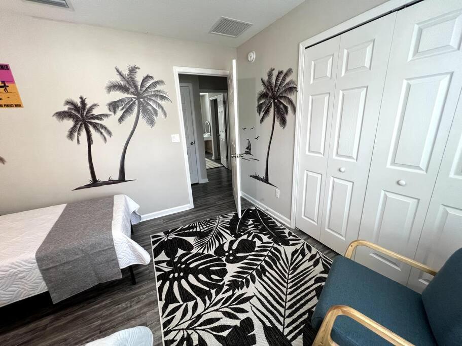 Holiday home The August - 3br 2.5ba Open Concept 1.4 Mi To Town *
