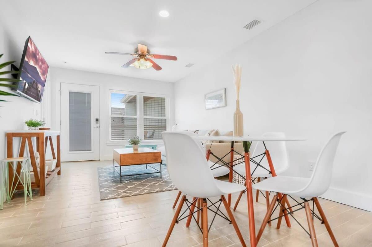Beachside Suite, Newly Renovated, Steps To The Sand, Relax And Unwind! St. Augustine