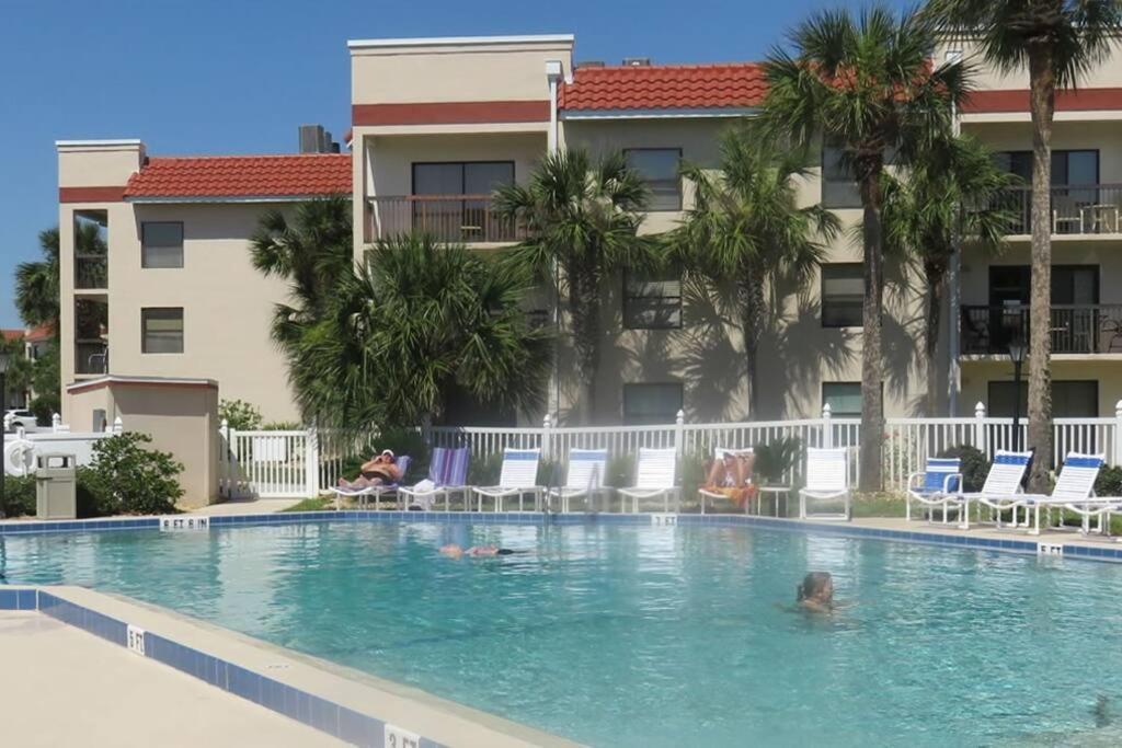 Side Complex B23 1 Bed 1 Bath W/heated Pool * St. Augustine