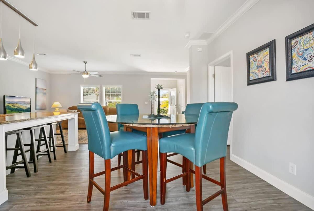 Holiday home Canal Front Home! Walk To Beach, Porch, Fishing St. Augustine