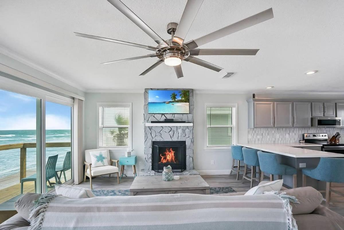 Spectacular Oceanfront! Blissful Balconies + Bbq Holiday home *