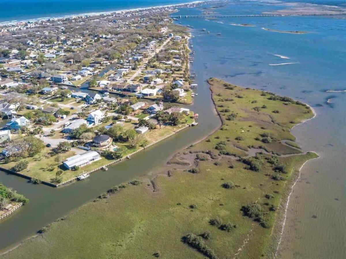 Canal Front Home! Walk To Beach, Porch, Fishing * St. Augustine