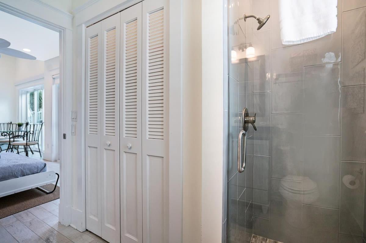 Holiday home Mod - 100 Steps To The Beach, Pets Ok, Private Deck! St. Augustine