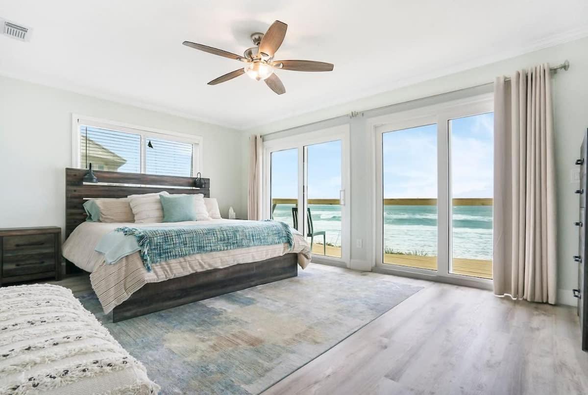 Spectacular Oceanfront! Blissful Balconies + Bbq Holiday home
