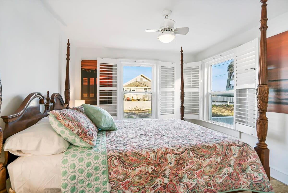 Cottage! 100 Steps To The Sand, Pets Ok, Private Deck! Holiday home St. Augustine