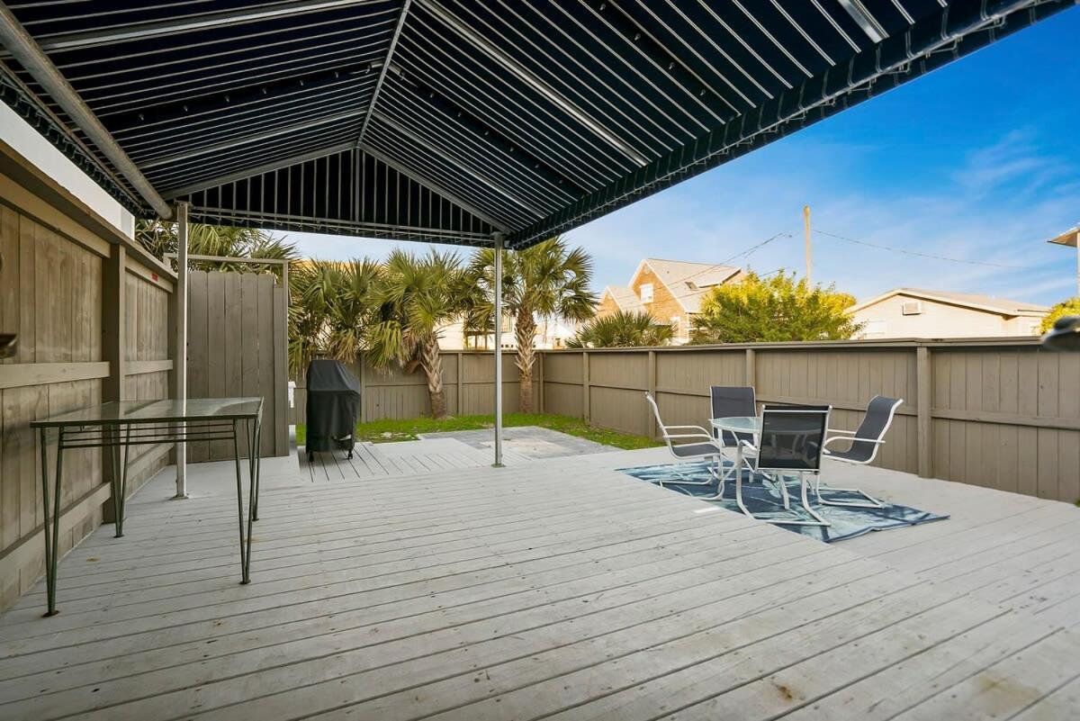 Holiday home Cottage! 100 Steps To The Sand, Pets Ok, Private Deck! *