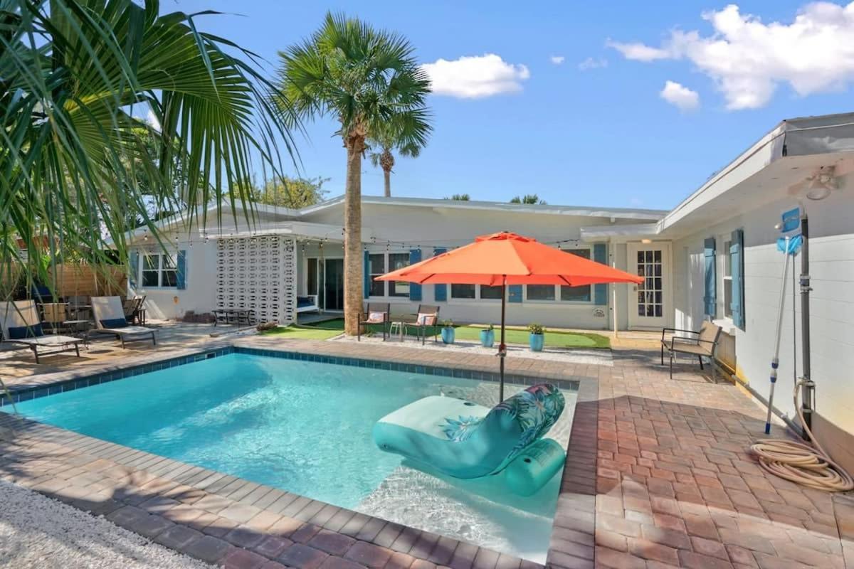 Heated Pool By The Sea Mini Golf Dogs Ok Holiday home *