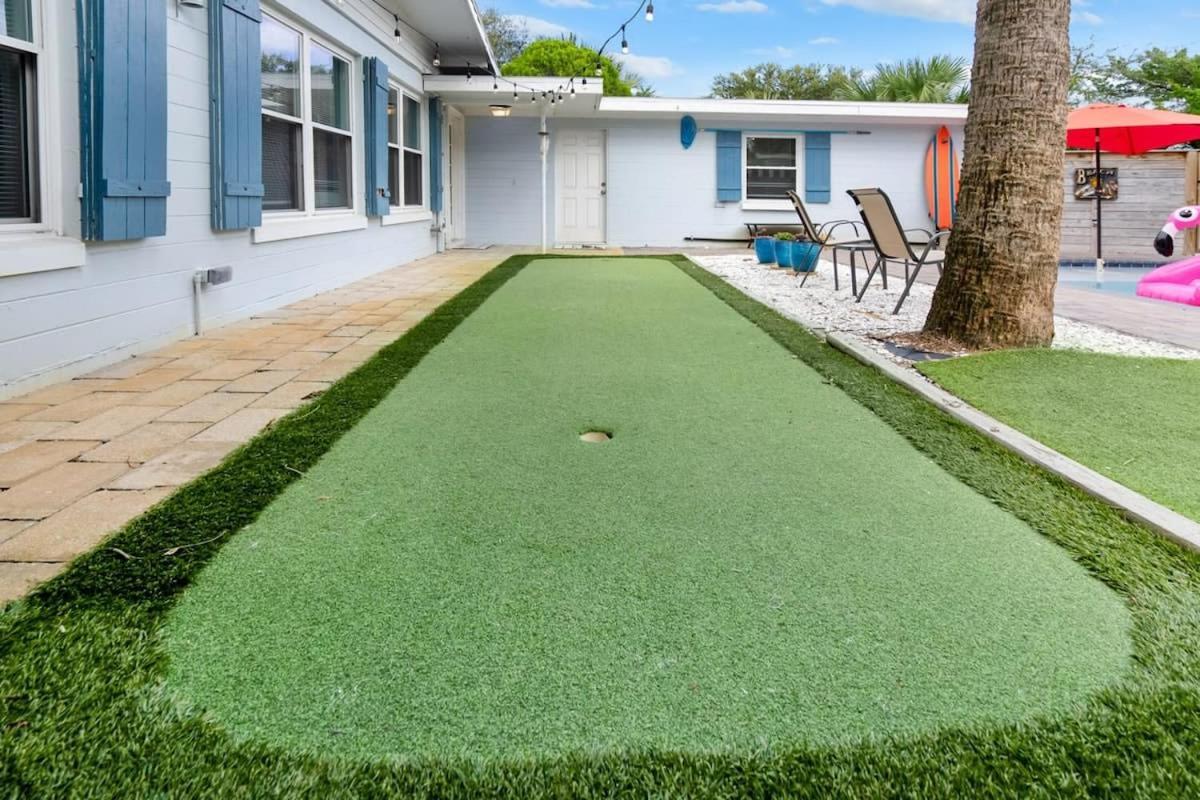 Holiday home Heated Pool By The Sea Mini Golf Dogs Ok *