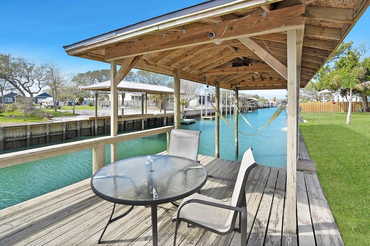 Casa de férias Canal Dock Walk To Kayaks Sup Fishing Saint Augustine