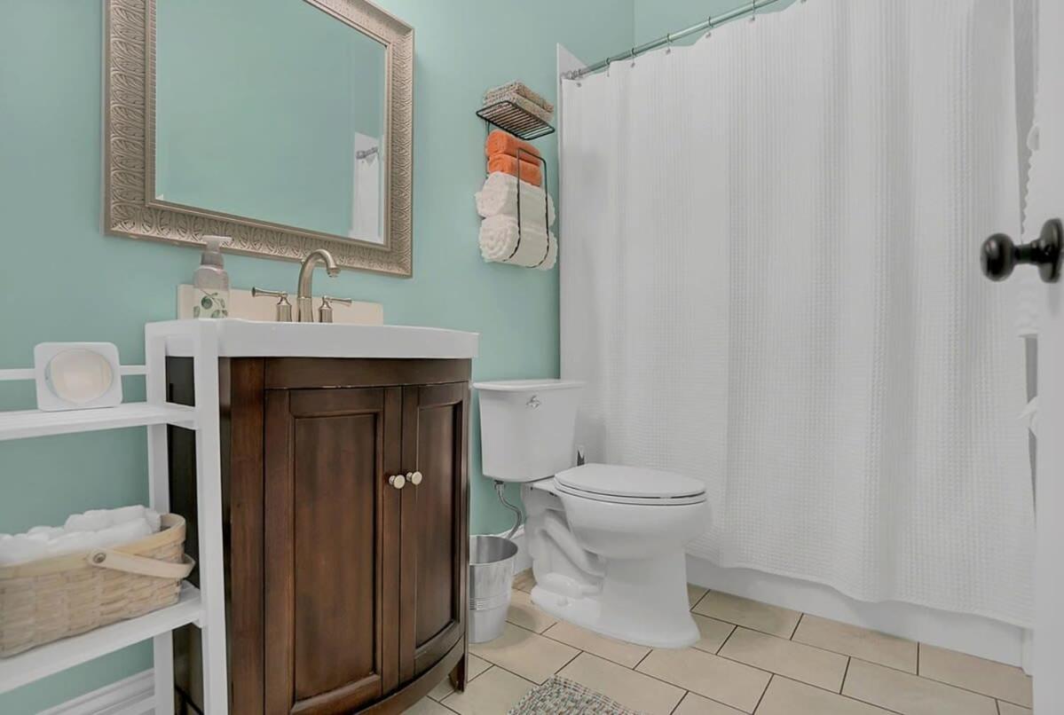 Charming W Pool, Walkable To Downtown