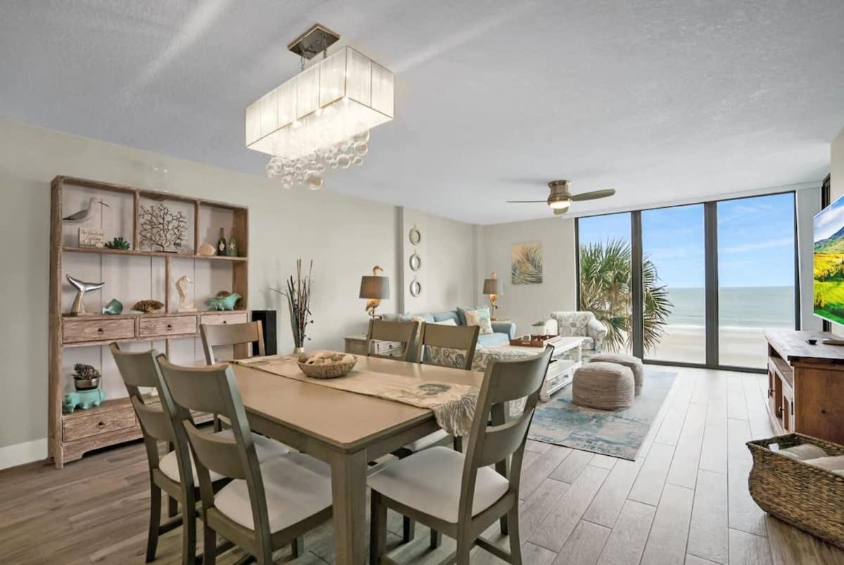 Holiday home Upscale Oceanfront With Panoramic Views And Pool