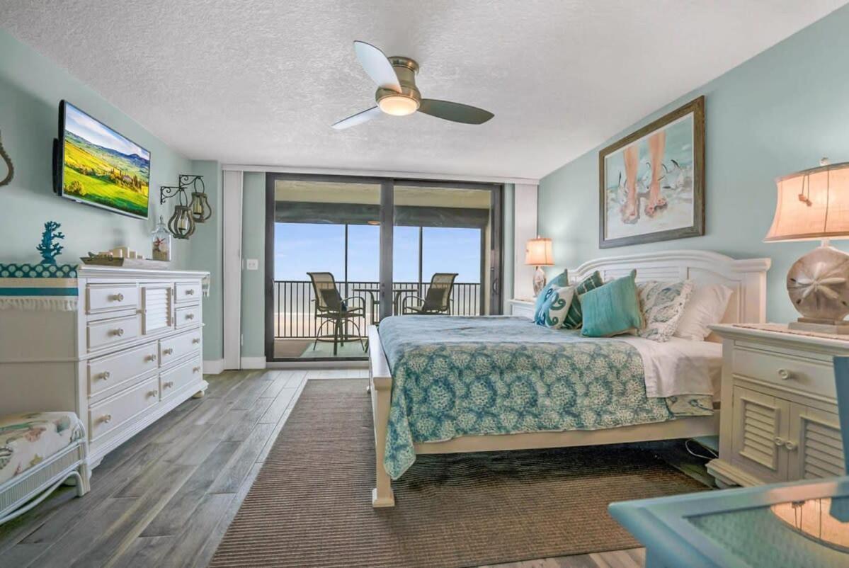 Upscale Oceanfront With Panoramic Views And Pool *