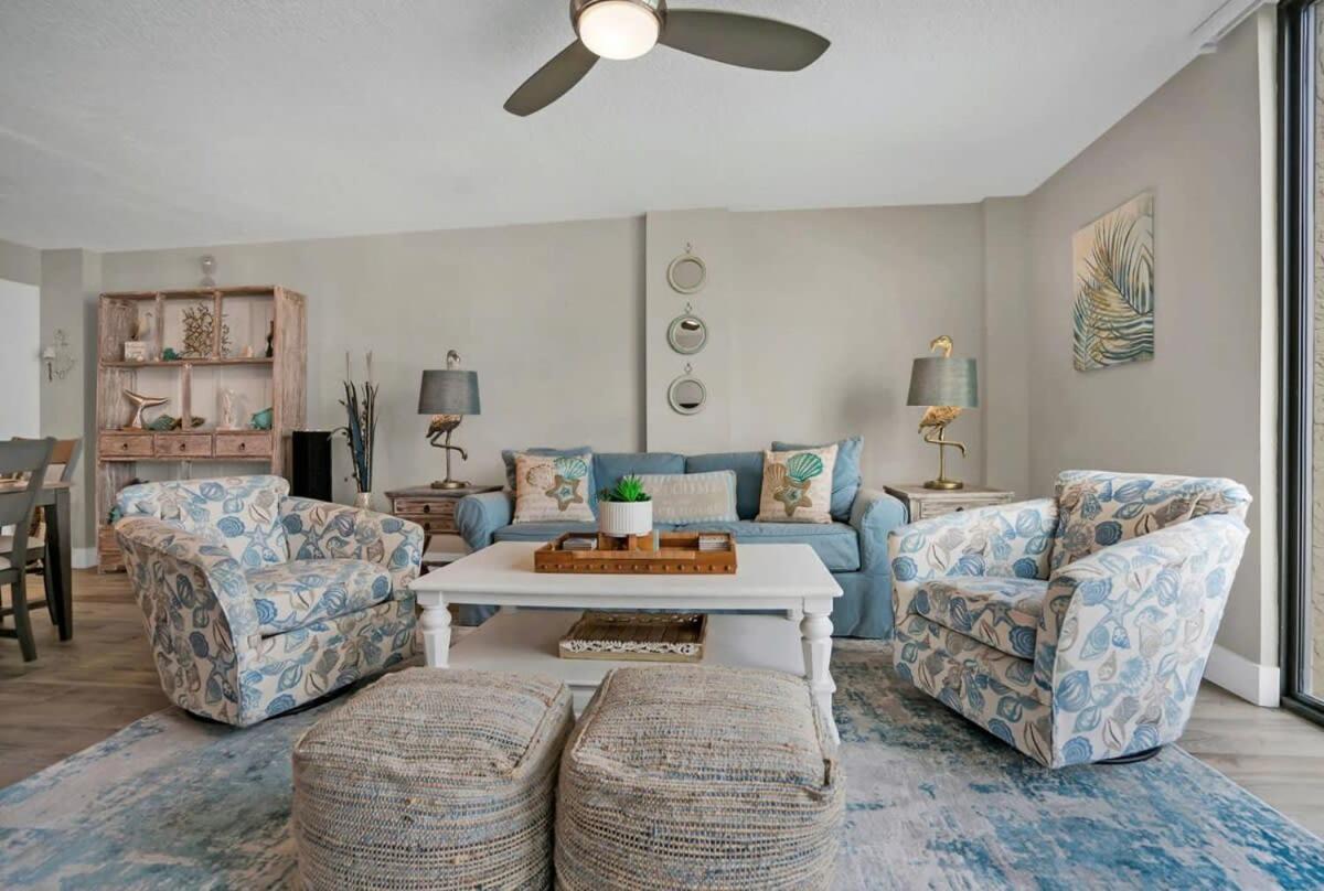 Holiday home Upscale Oceanfront With Panoramic Views And Pool *