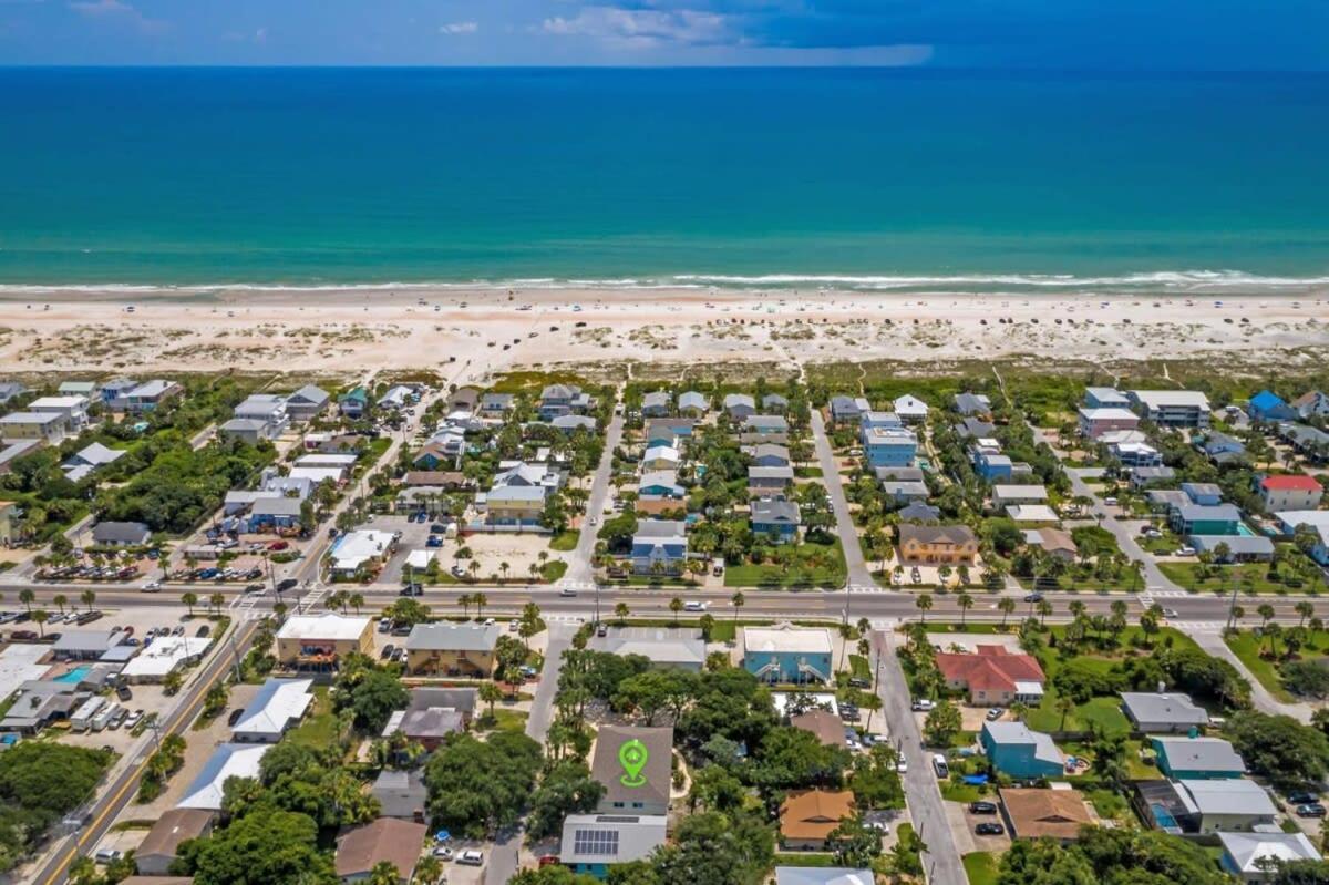1 Block From St Aug Beach And A Street, Boho Apt With Tropical Vibes, Patio, 3 Parking Spots * St. Augustine