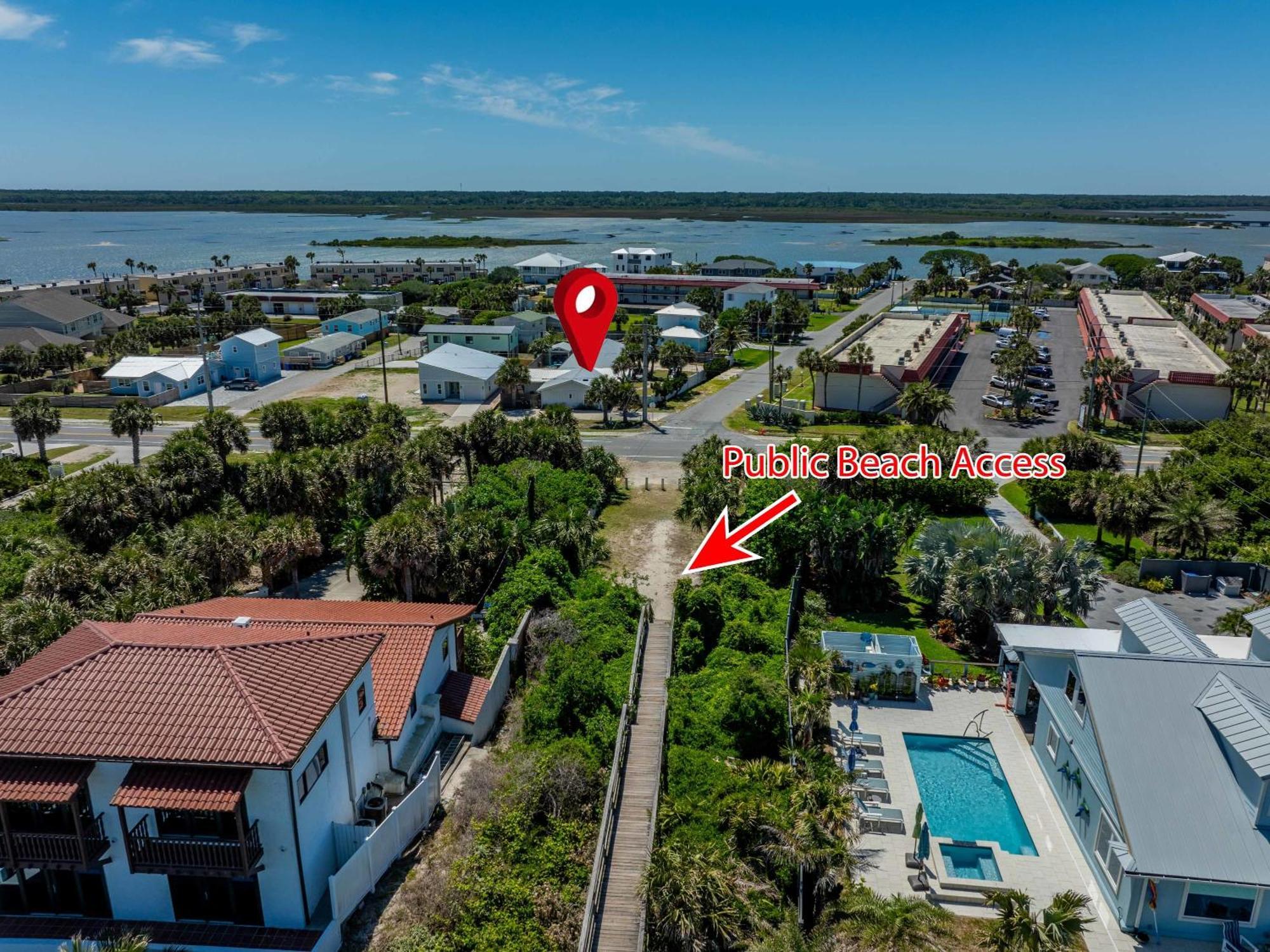 Paradise Packs A Punch! Beachside With Heated Pool, Outdoor Lounge, Steps From Access Holiday home *