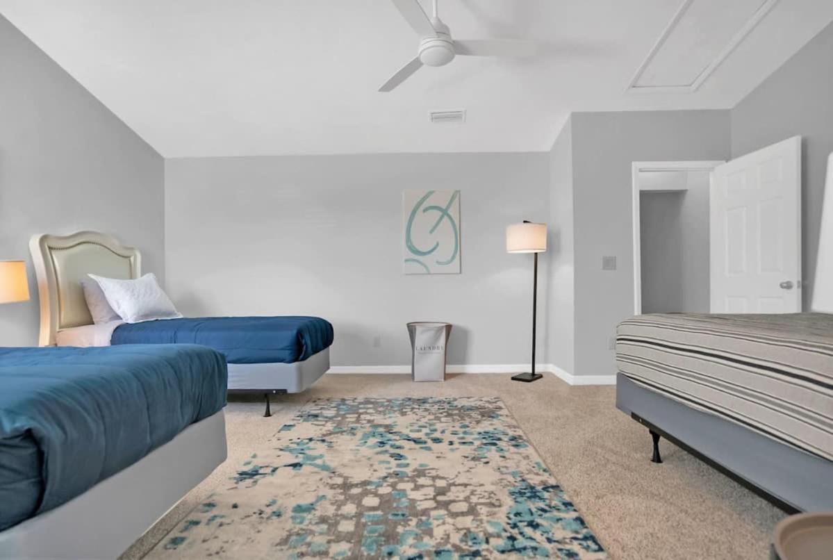 Apartment Sapphire Skies! Sweet Beach Steps From The Sand And Surf *