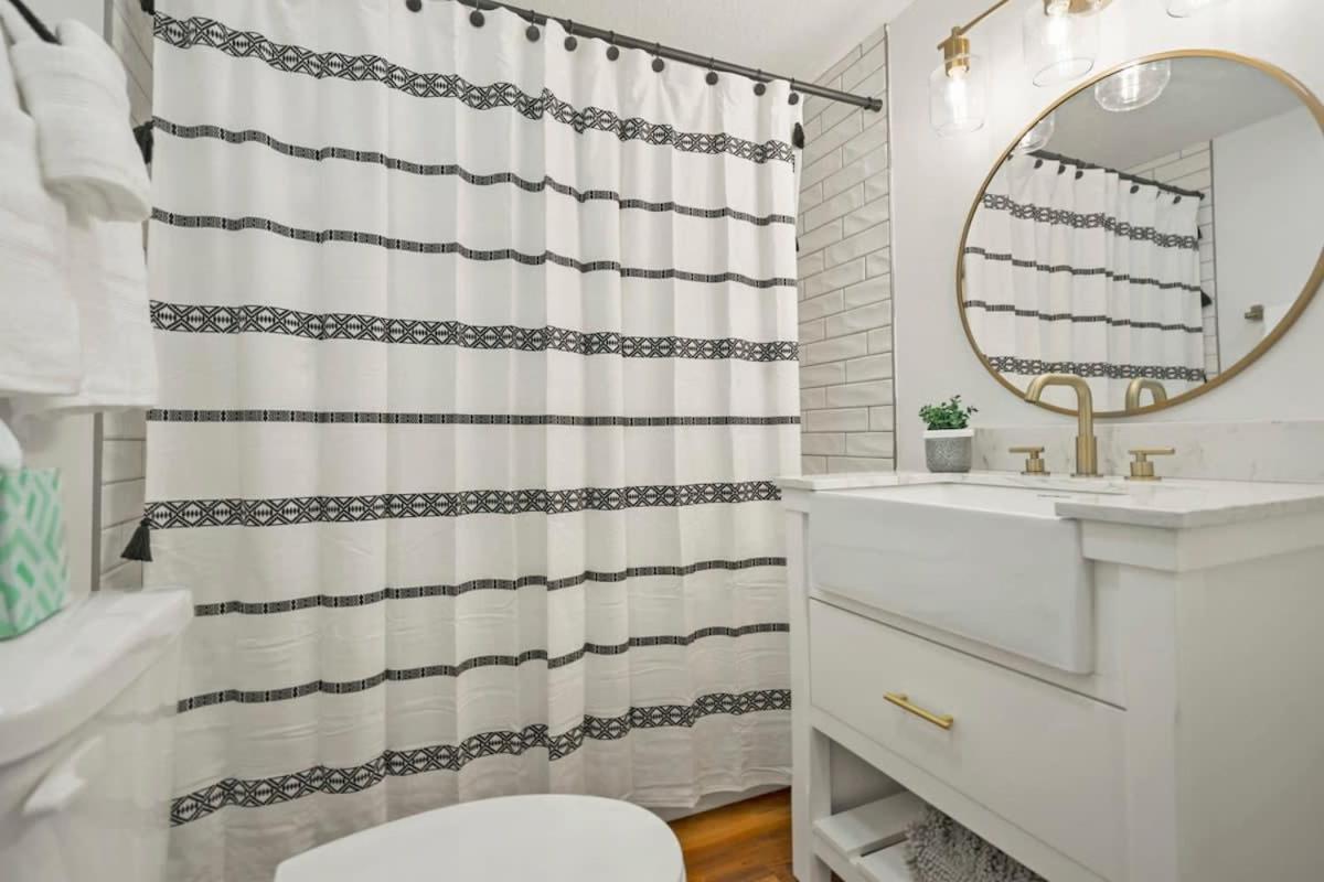Remodeled Historic 1800s Carriage House, The Castle Garden, Colonial Modern Mansion St. Augustine