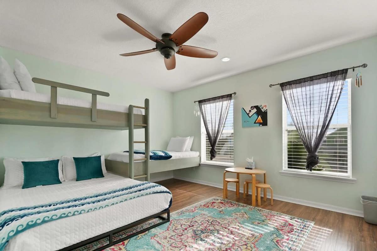 Holiday home Heated Pool Costa Rica Style Sleeps 10 Steps To Sand, Dogs Ok St. Augustine