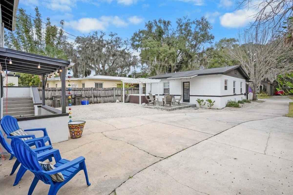 The Peachy Pearl, Private Uptown Apartment, Dog Friendly Apartment St. Augustine