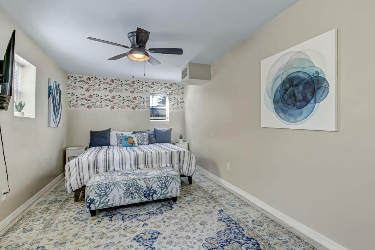 The Peachy Pearl, Private Uptown Apartment, Dog Friendly St. Augustine