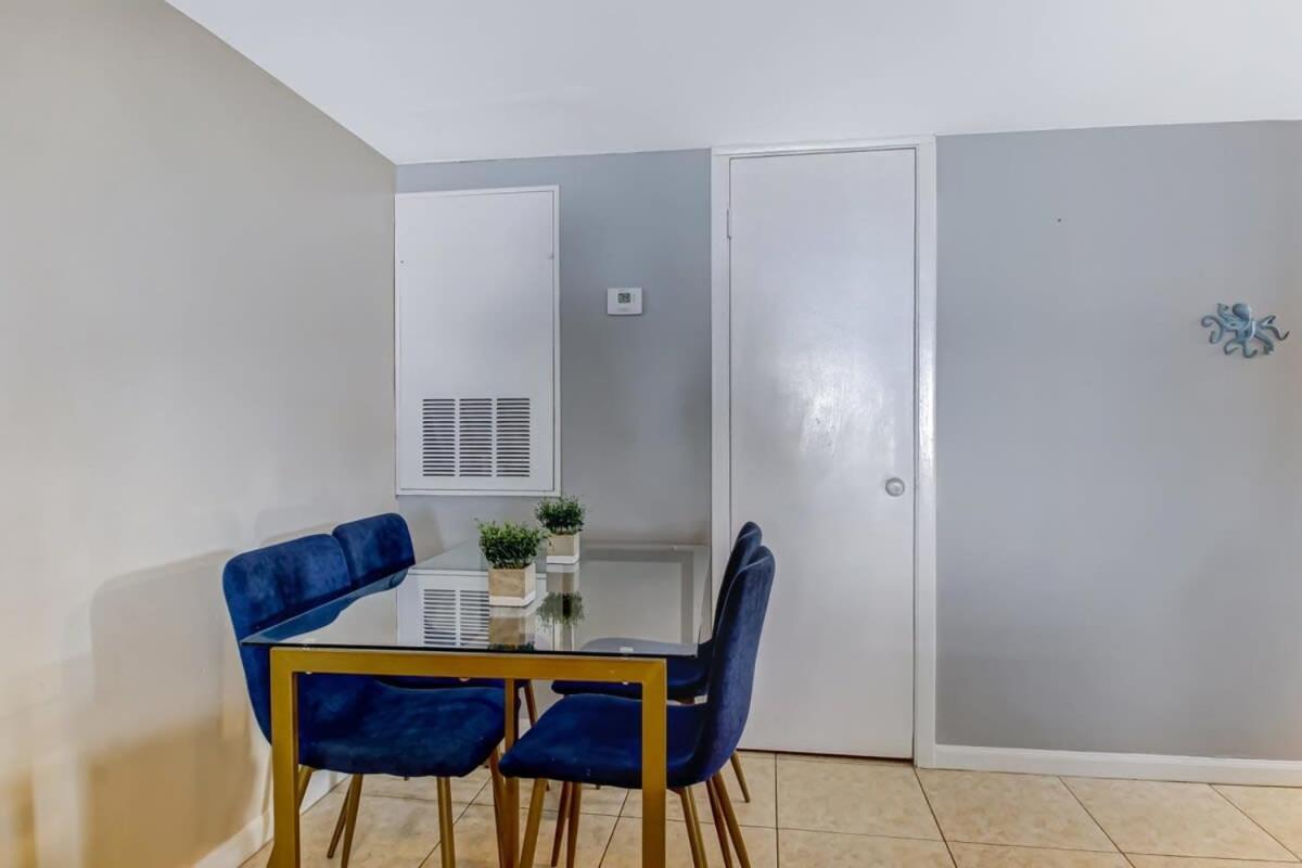 The Peachy Pearl, Private Uptown Apartment, Dog Friendly St. Augustine