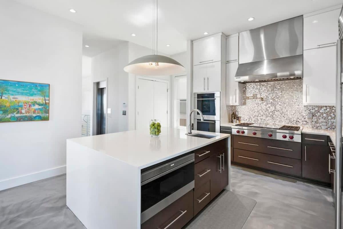 Ocean Views Sunrises And Sunsets Sparkling Pool And Steps To Holiday home St. Augustine
