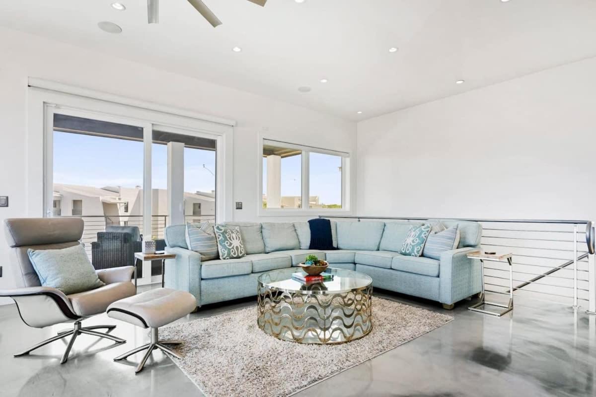 Ocean Views Sunrises And Sunsets Sparkling Pool And Steps To Holiday home St. Augustine