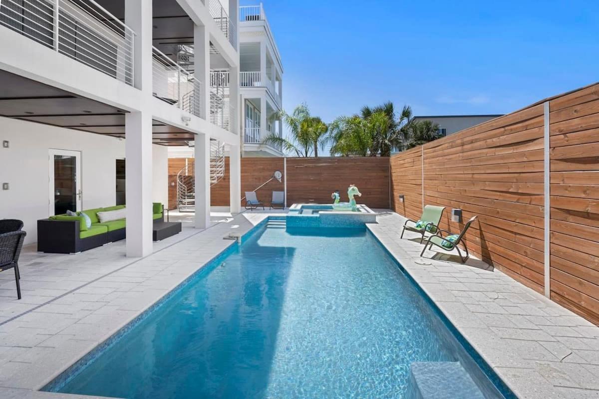 Ocean Views Sunrises And Sunsets Sparkling Pool And Steps To * St. Augustine