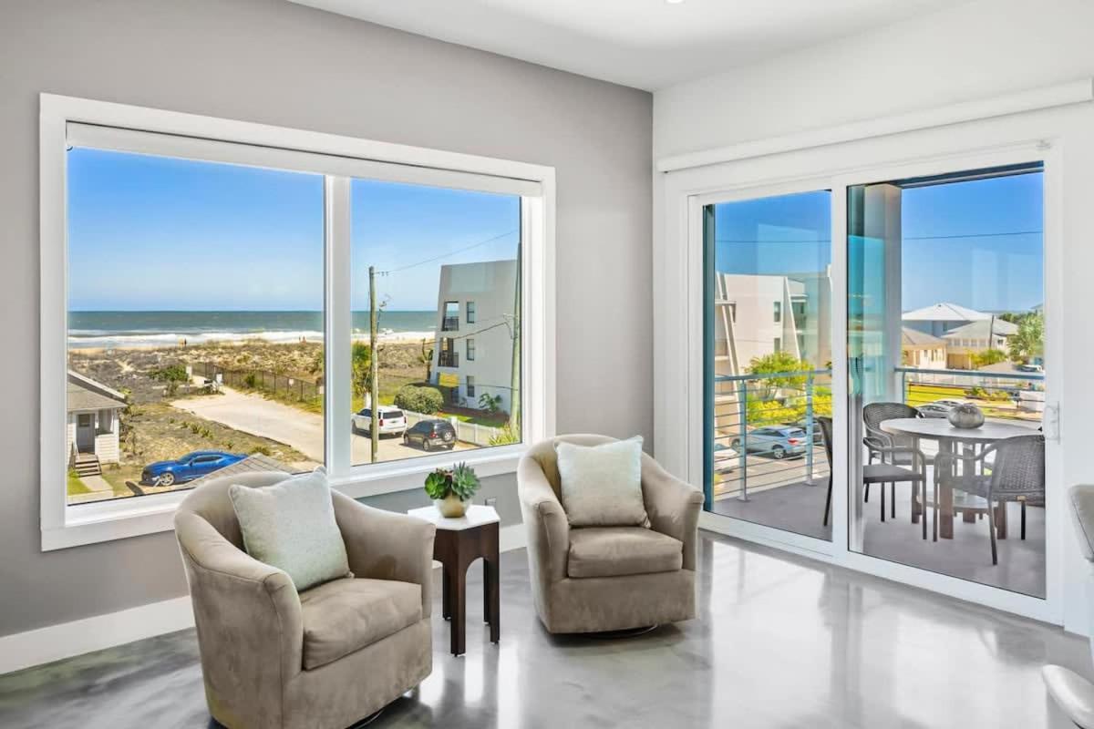 Ocean Views Sunrises And Sunsets Sparkling Pool And Steps To * St. Augustine