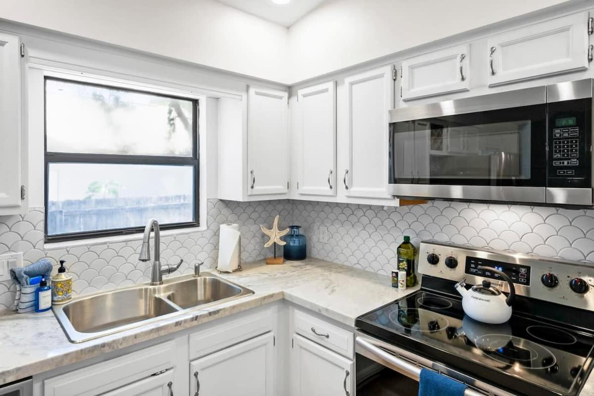 Holiday home The St Augusdream Renovated House Sleeps 8 Walk To
