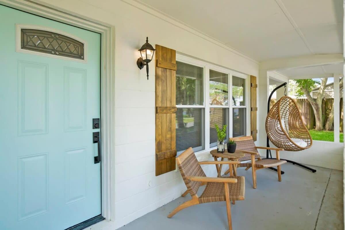 Rave Reviews For Waterway Views Comfy Beds Bring Your Boat Holiday home
