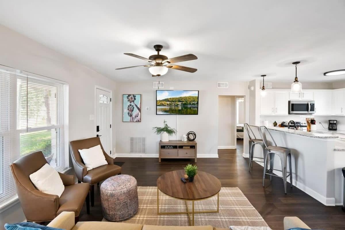 Rave Reviews For Waterway Views Comfy Beds Bring Your Boat Holiday home