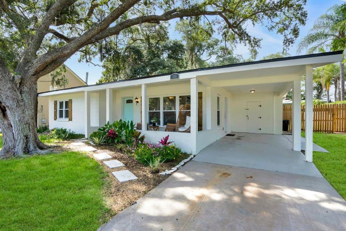 Rave Reviews For Waterway Views Comfy Beds Bring Your Boat Holiday home