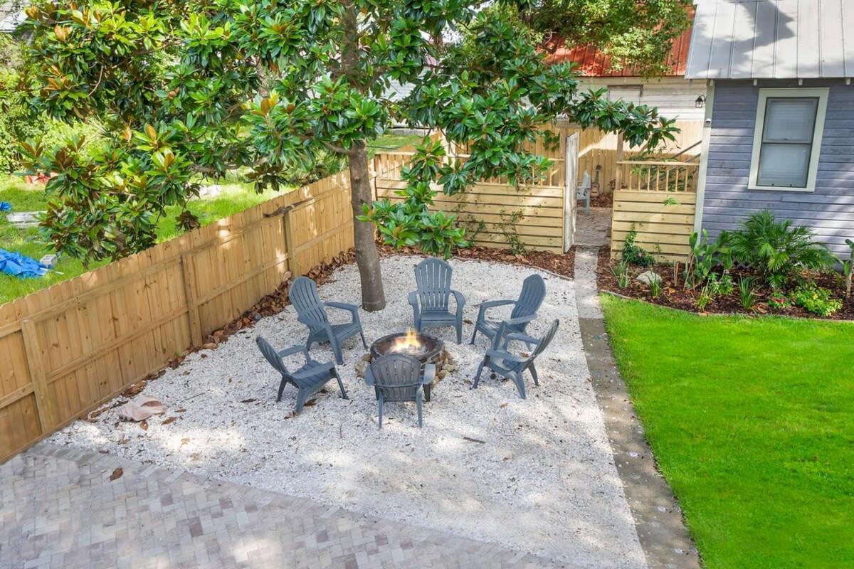 The Lincolnville Loft Sunny Patio With Bbq *