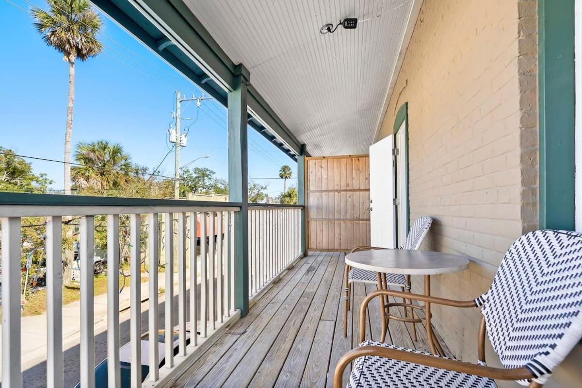 Living West Downtown St Aug Apartment