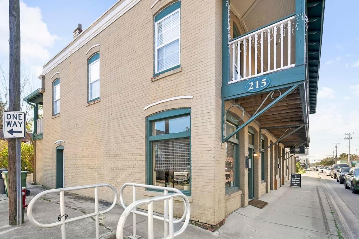 Living West Downtown St Aug Apartment *