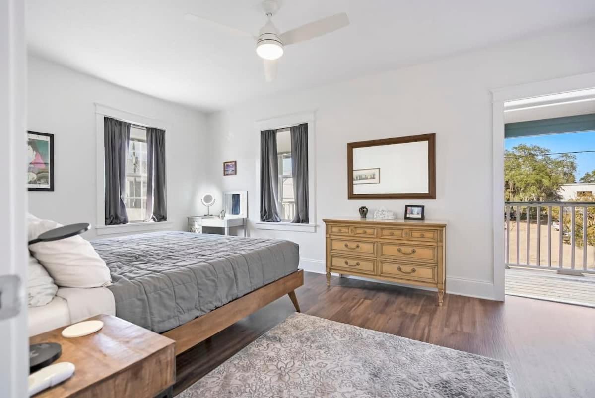 Living West Downtown St Aug Apartment