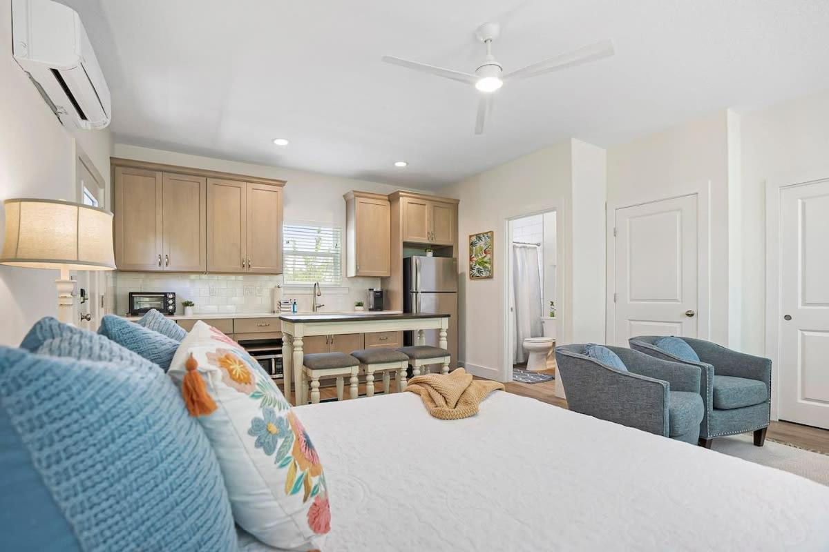 New Private In Uptown St Aug Walk Everywhere