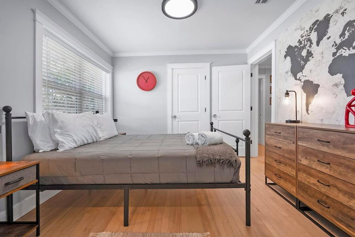 Onyx House King Size Beds Bikes Games Wine * St. Augustine