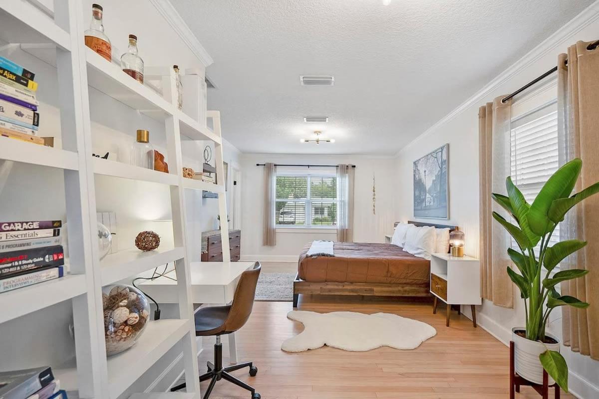 Holiday home Onyx House King Size Beds Bikes Games Wine St. Augustine